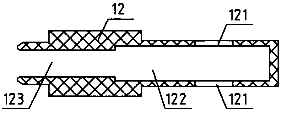 Water flow adjustment device and water heater