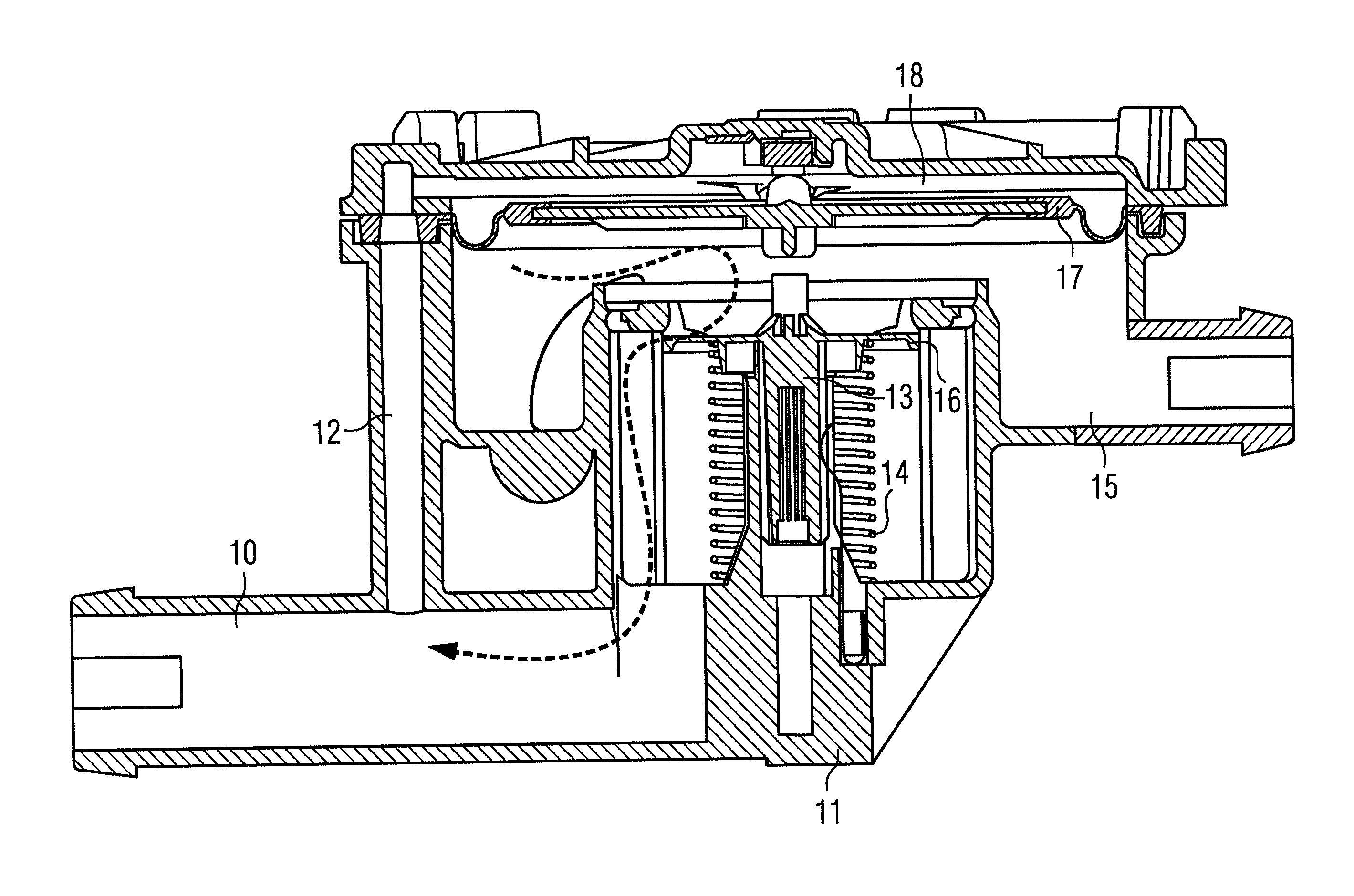 Internal combustion engine with improved tank cleaning