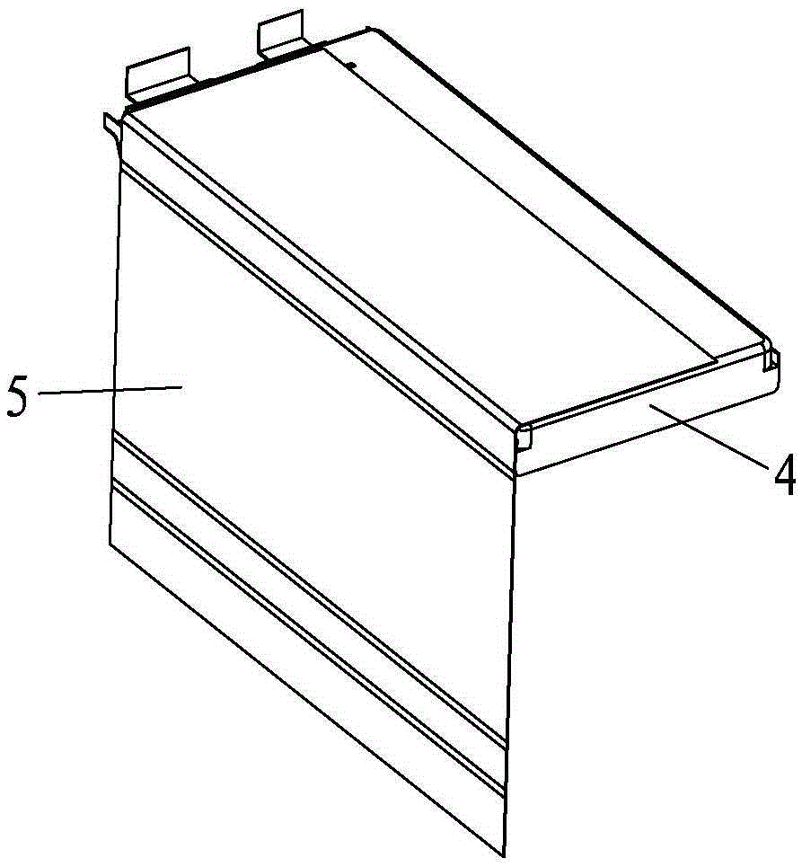 Battery and battery pack with radiating component