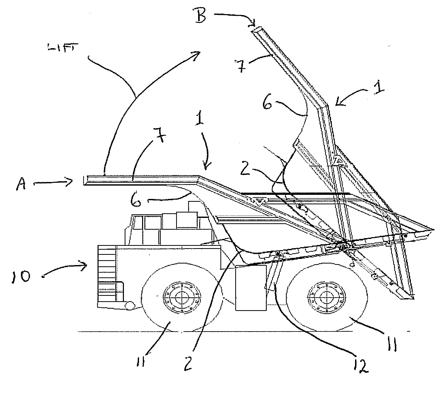 Hopper for transportation of mineral or aggregates