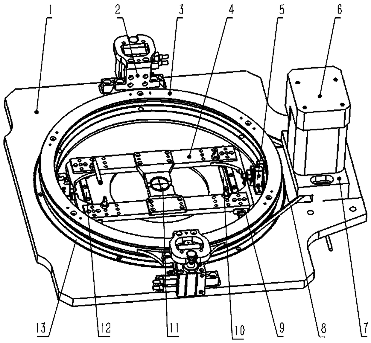 Automatic clamping and focusing mechanism for vehicle-mounted camera