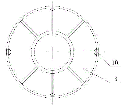 Disc type casting member superpose pouring apparatus convenient to dismount