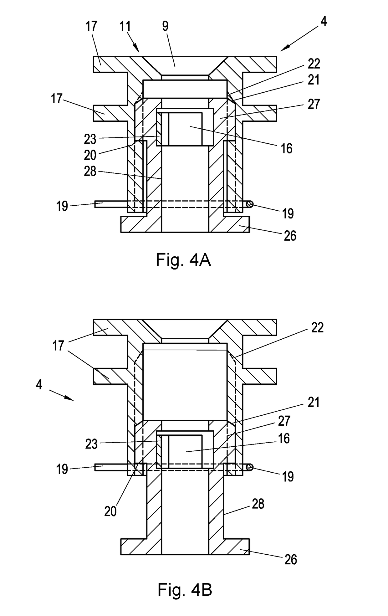 Device for connecting a structural element with a holding element spaced apart