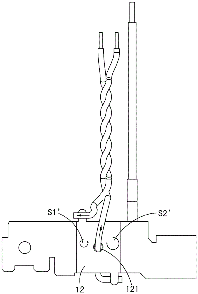 Electronic watt-hour meter and its shunt, sampling resistance sheet and method for counteracting circuit board alternating magnetic field interference