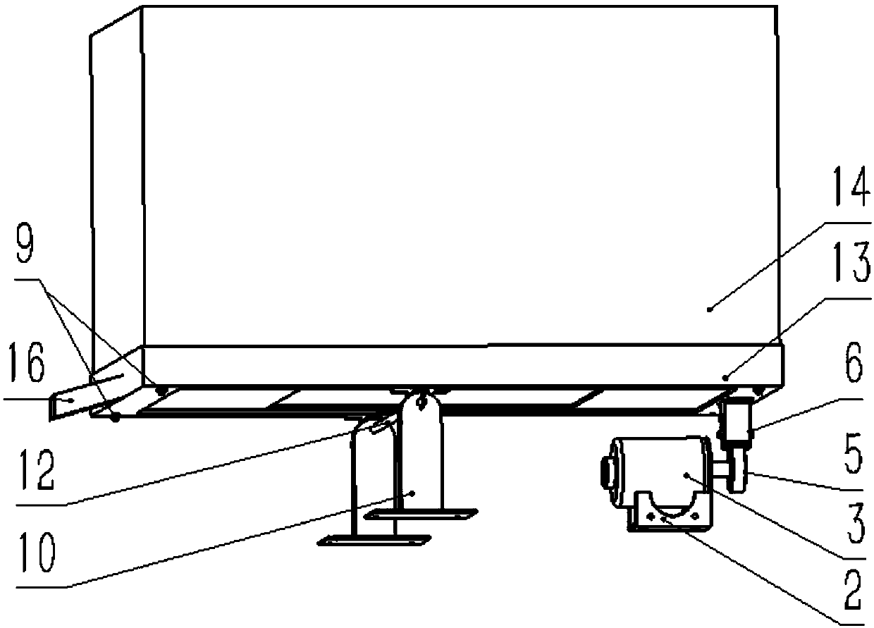 Balanced type shaking device of movable type bait casting machine for aquaculture