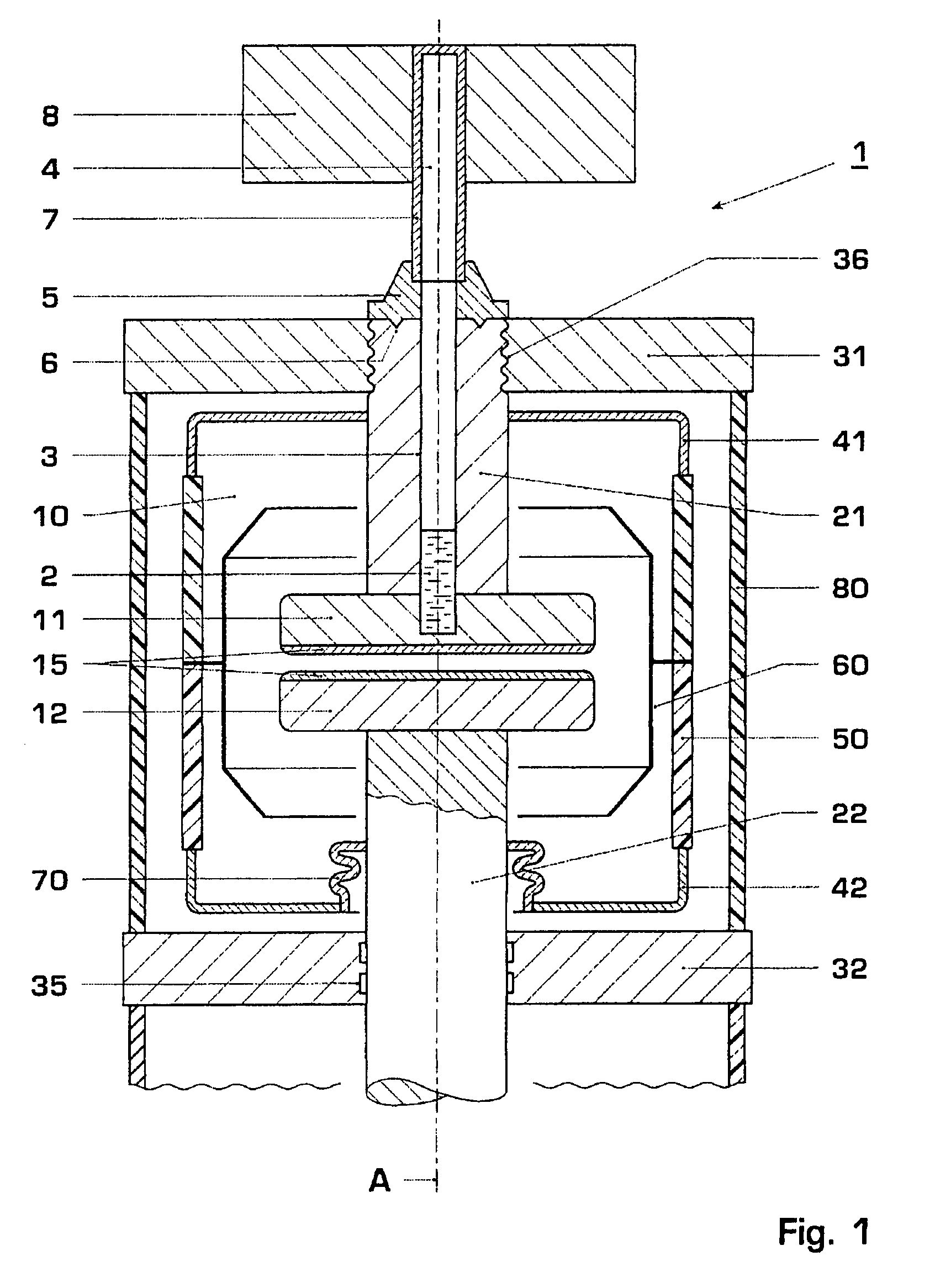 Vacuum circuit breaker having a high current-carrying capacity