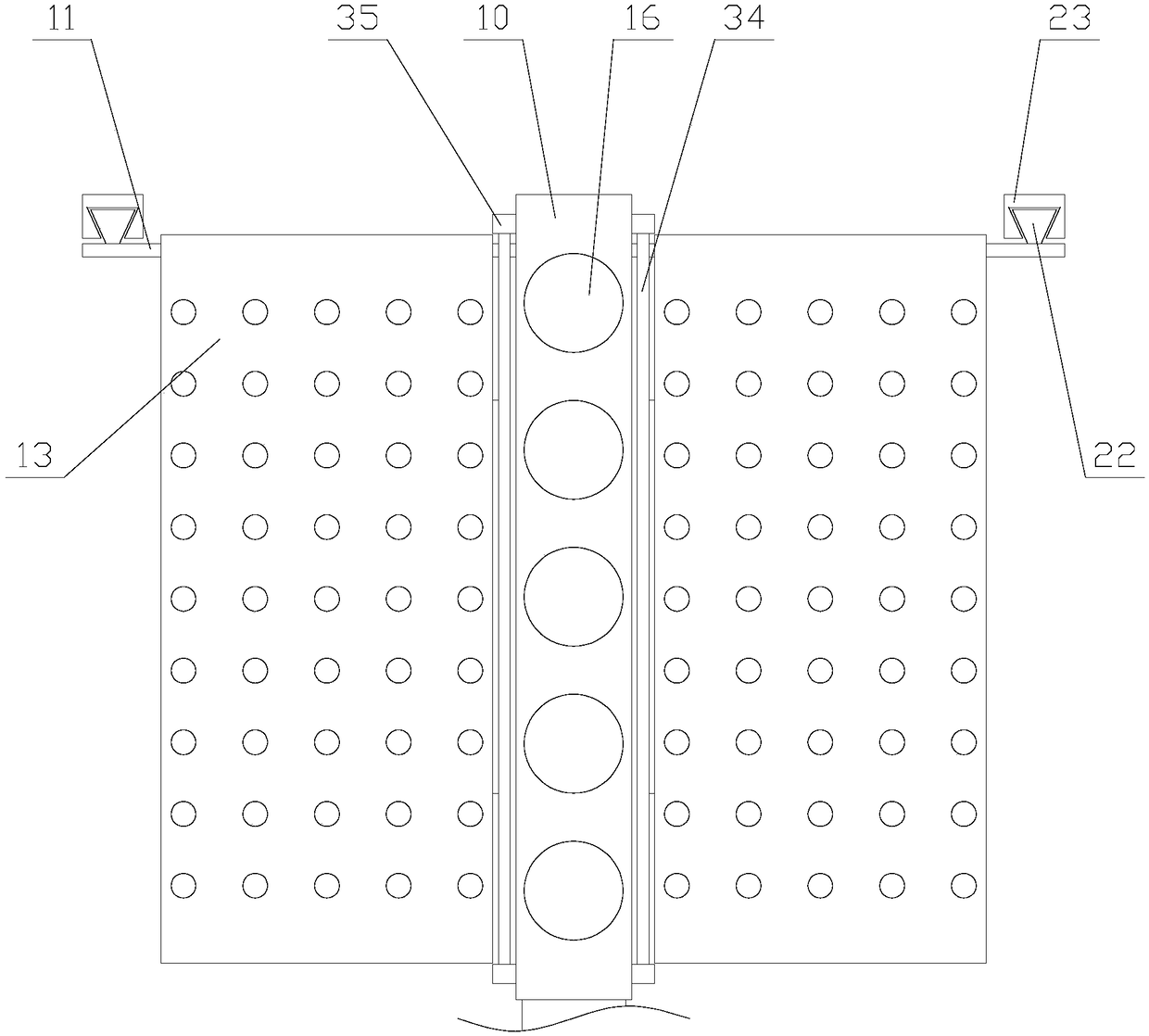 Aerobic reaction device used for garbage composting