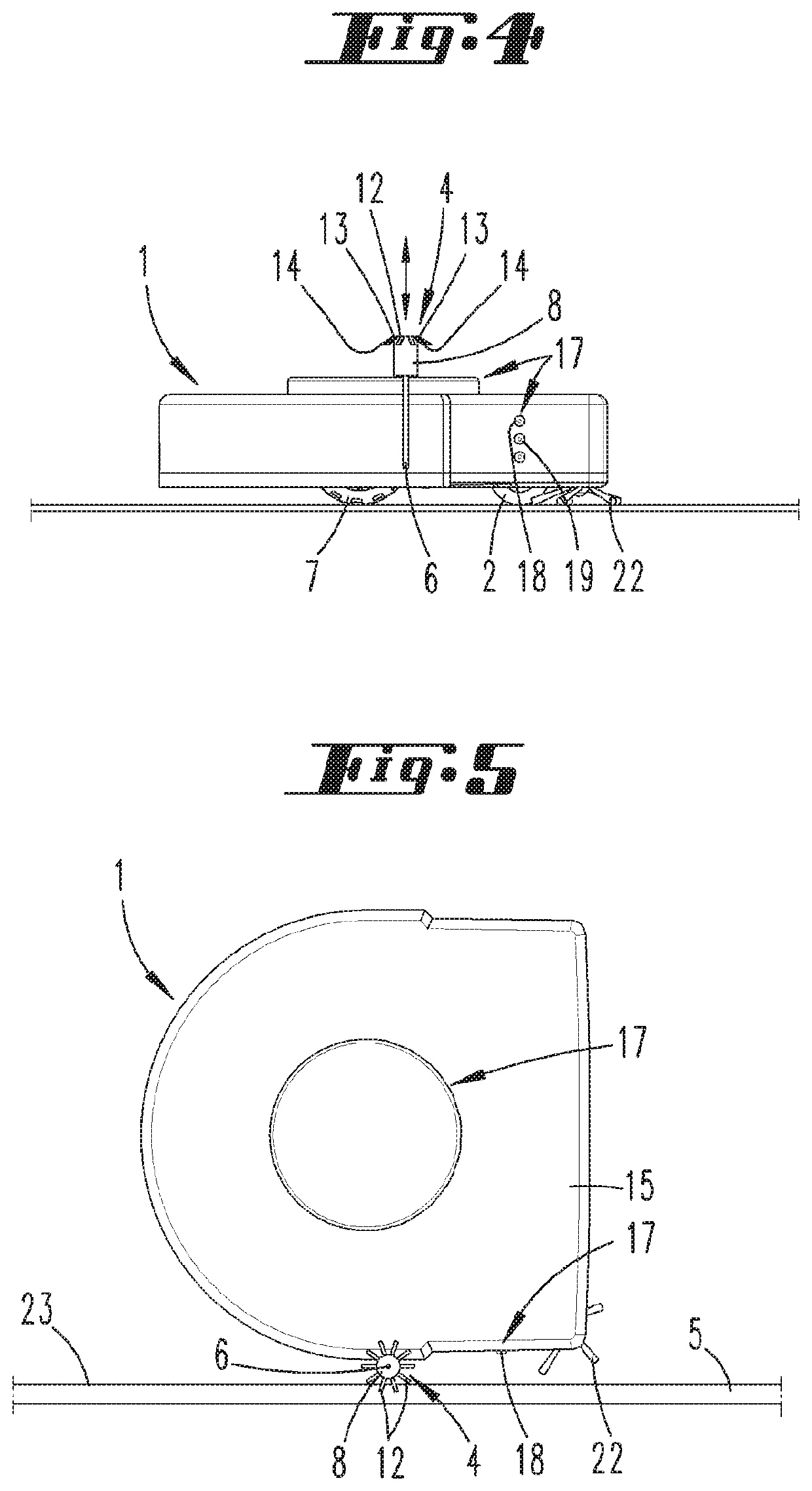 Self-propelled cleaning device