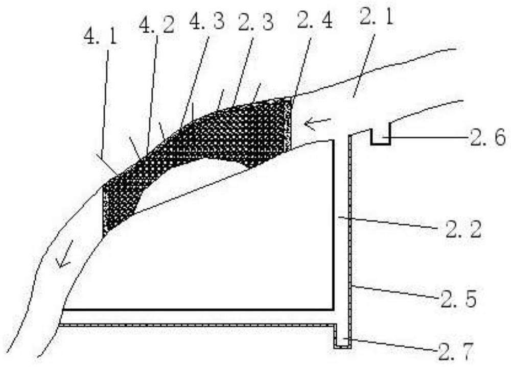 Water drainage system and method for tunnel passing through karst cave