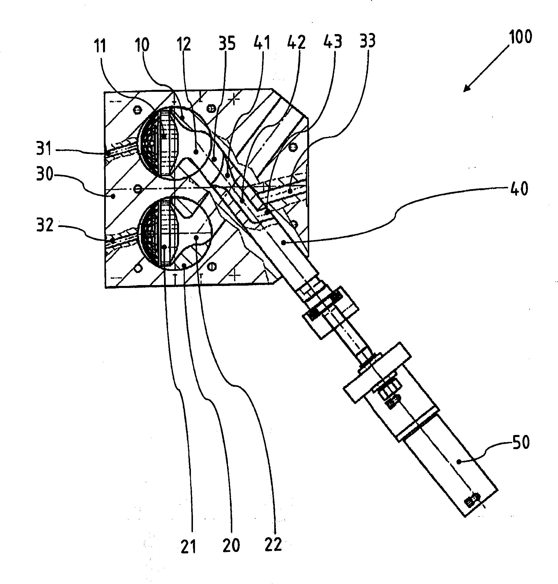 Filtering device for high-viscosity fluids