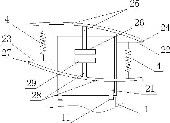 Reciprocating scraping type bamboo green removal device