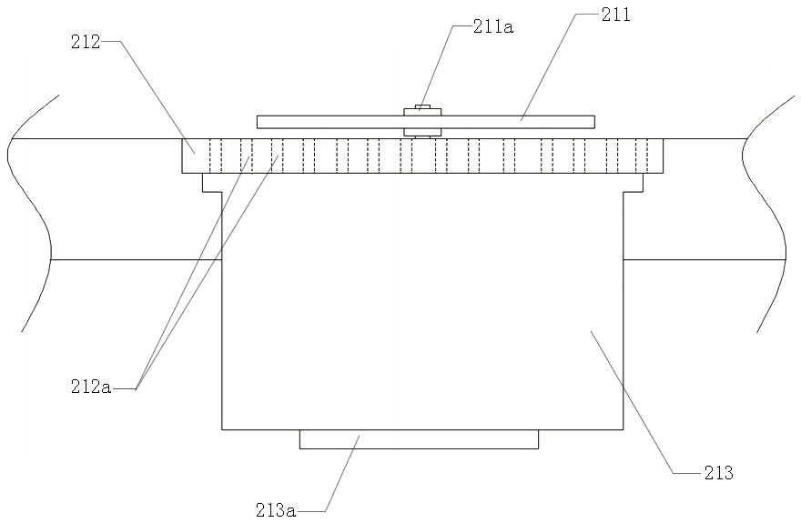 Automatic positioning and uniform slitting method and equipment for bamboo chips