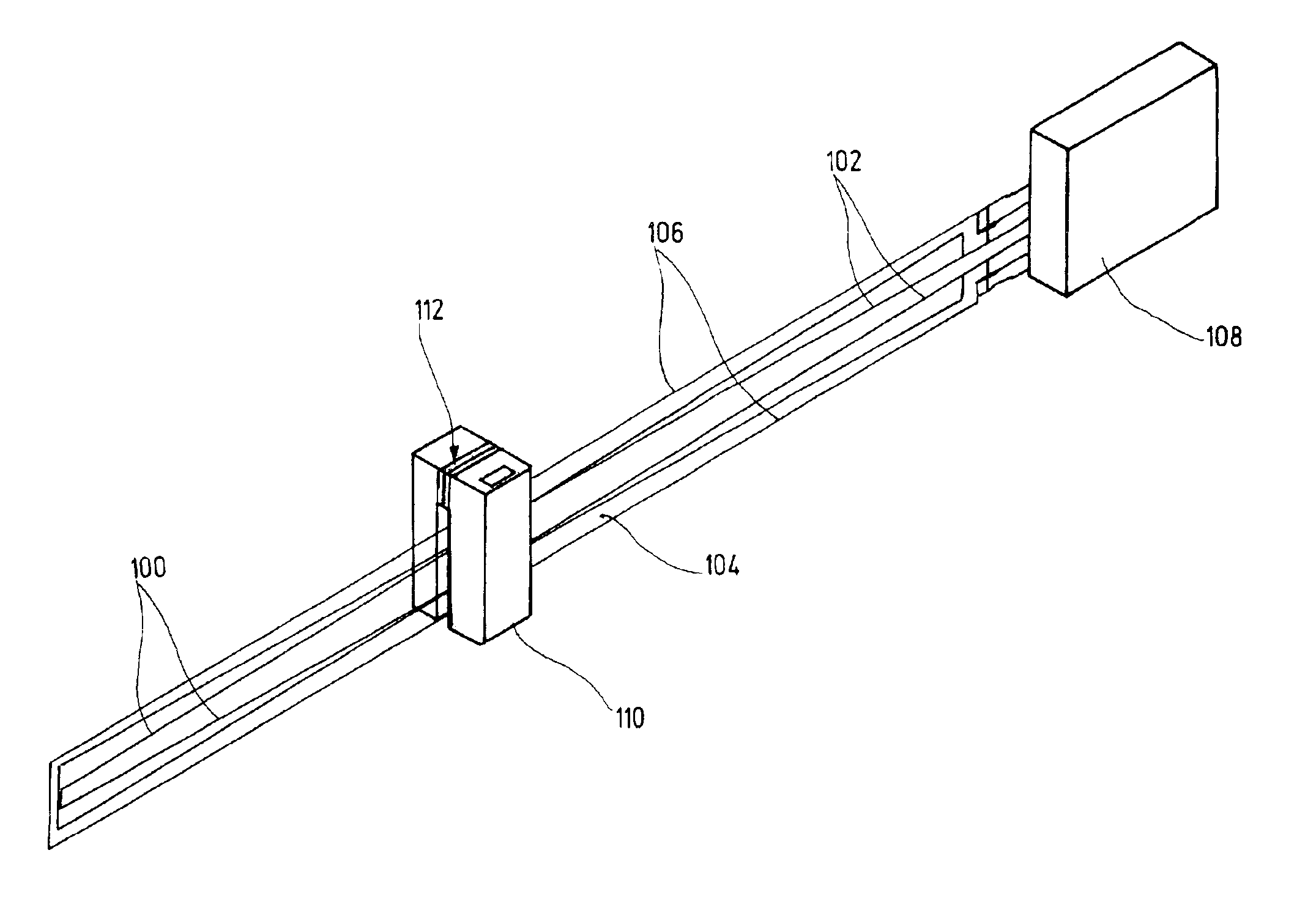 Inductive displacement sensor with a measuring head comprising a passive resonant circuit