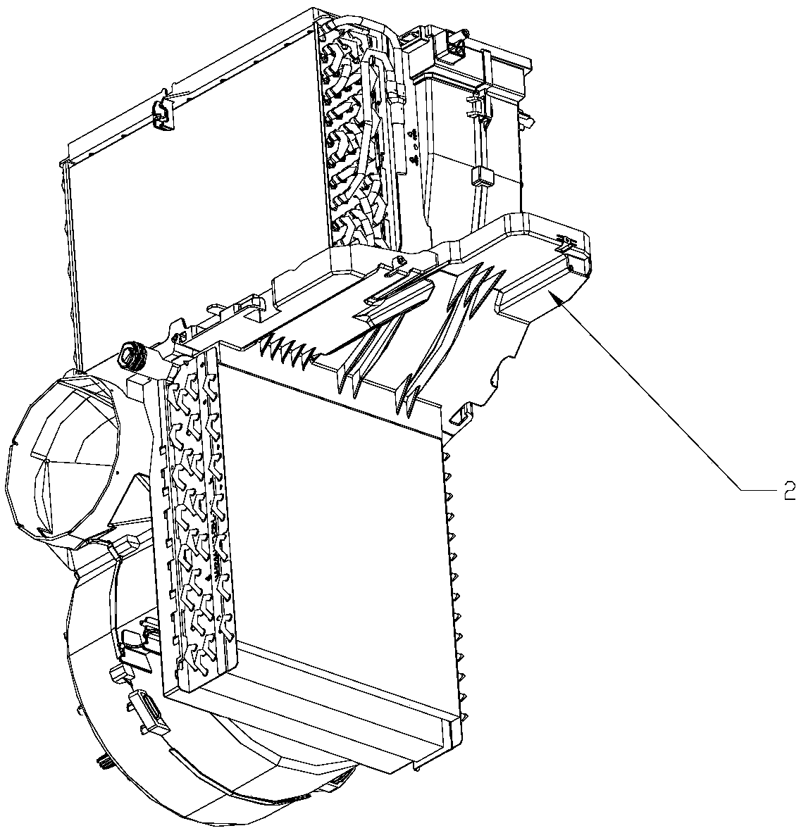 Middle-layer water receiving disc and mobile air conditioner with water receiving disc