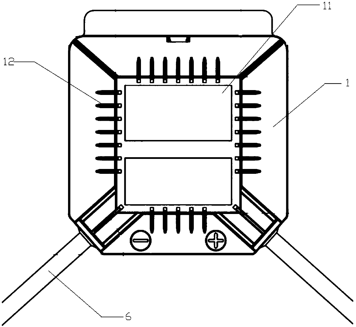 Dedicated press-clip type wiring box for cadmium telluride thin film assembly