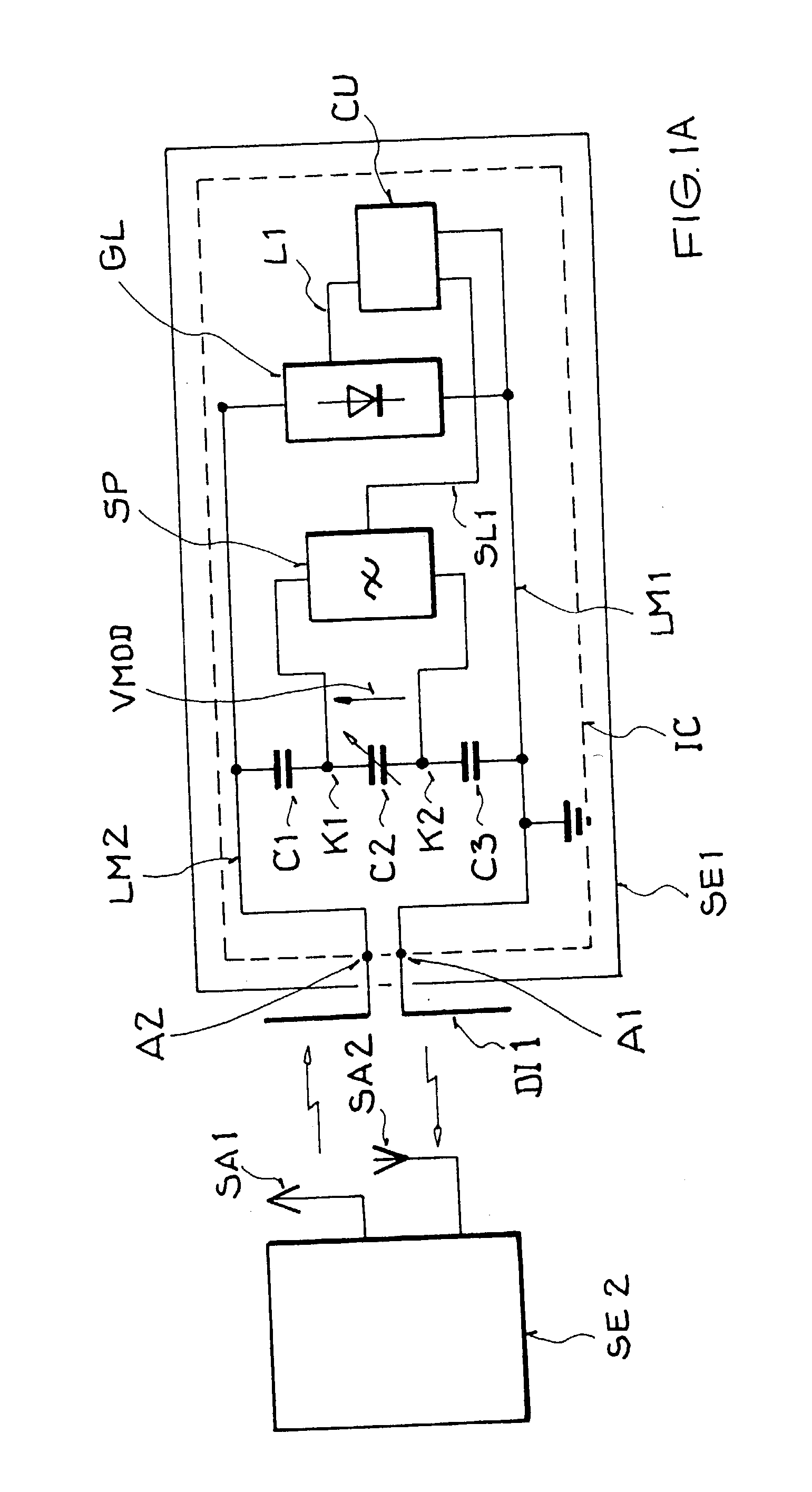 Integrated receiving/backscattering arrangement for contactless data transmission