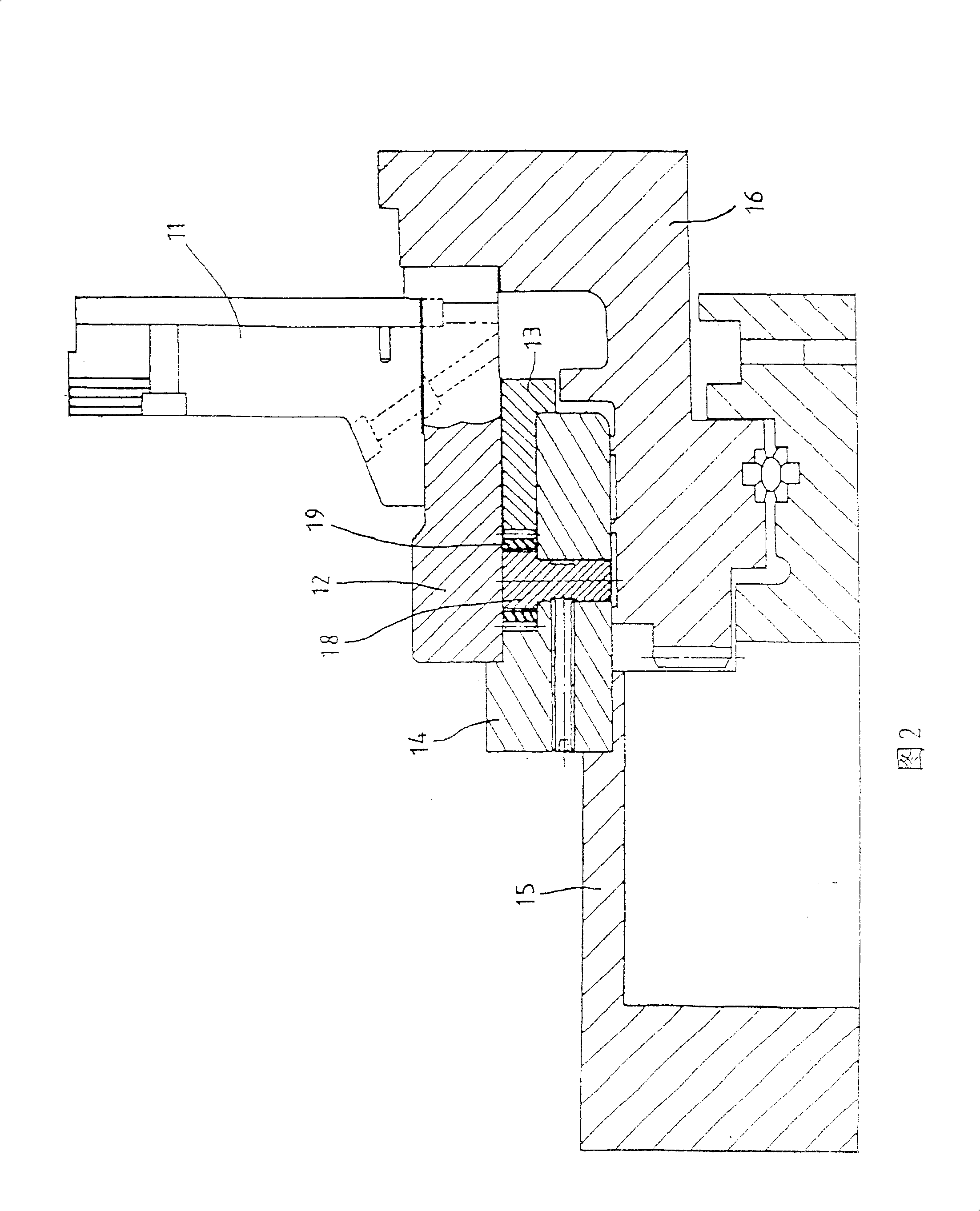 Saddle regulating and fixing apparatus for tubular knitting machine