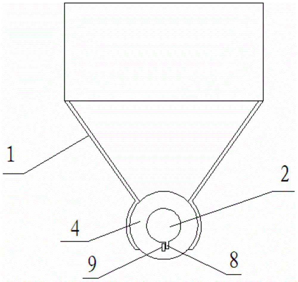 Automatic throwing device for solid powder materials