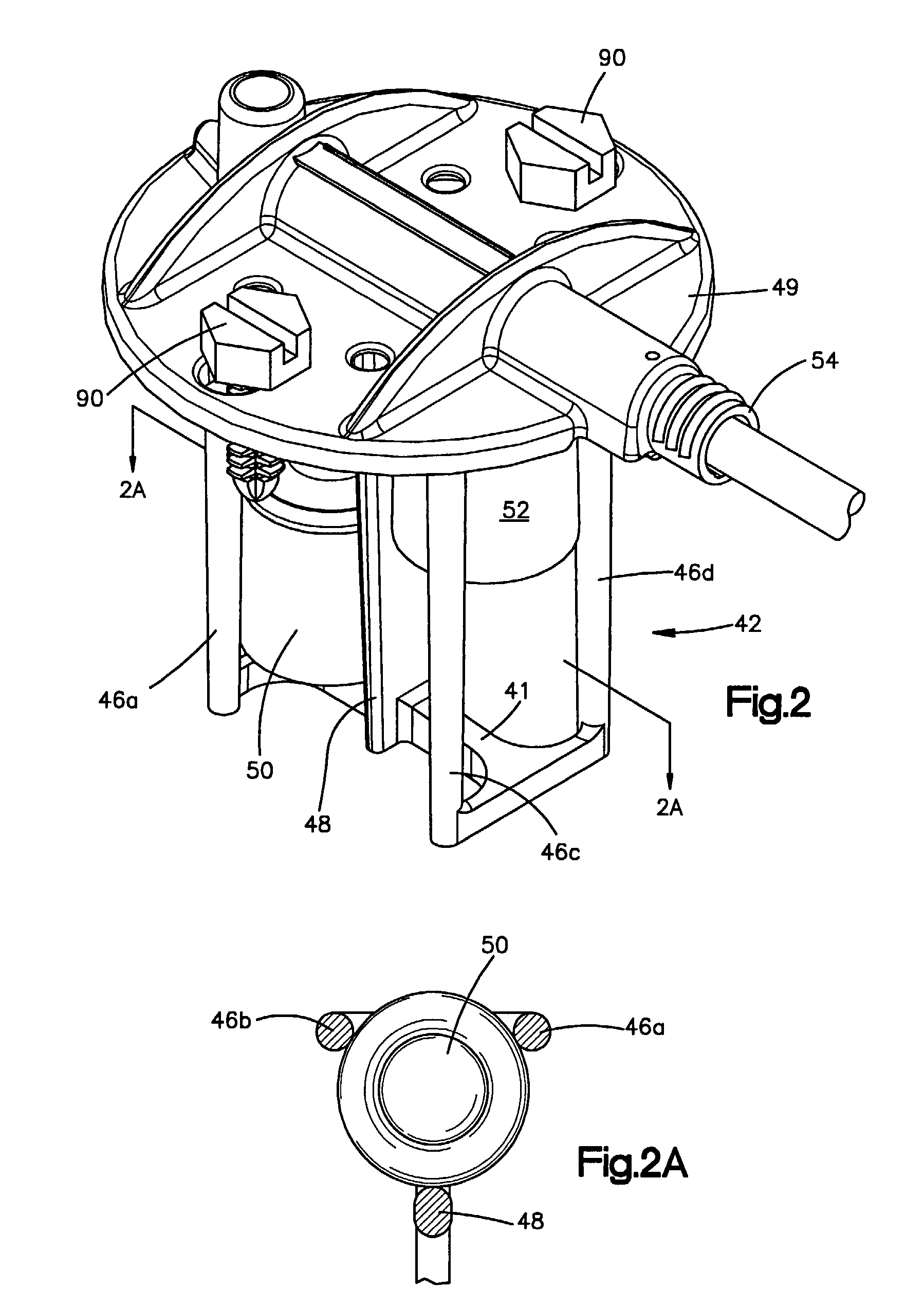 Apparatus and method for detecting a change in a specific gravity of a fluid