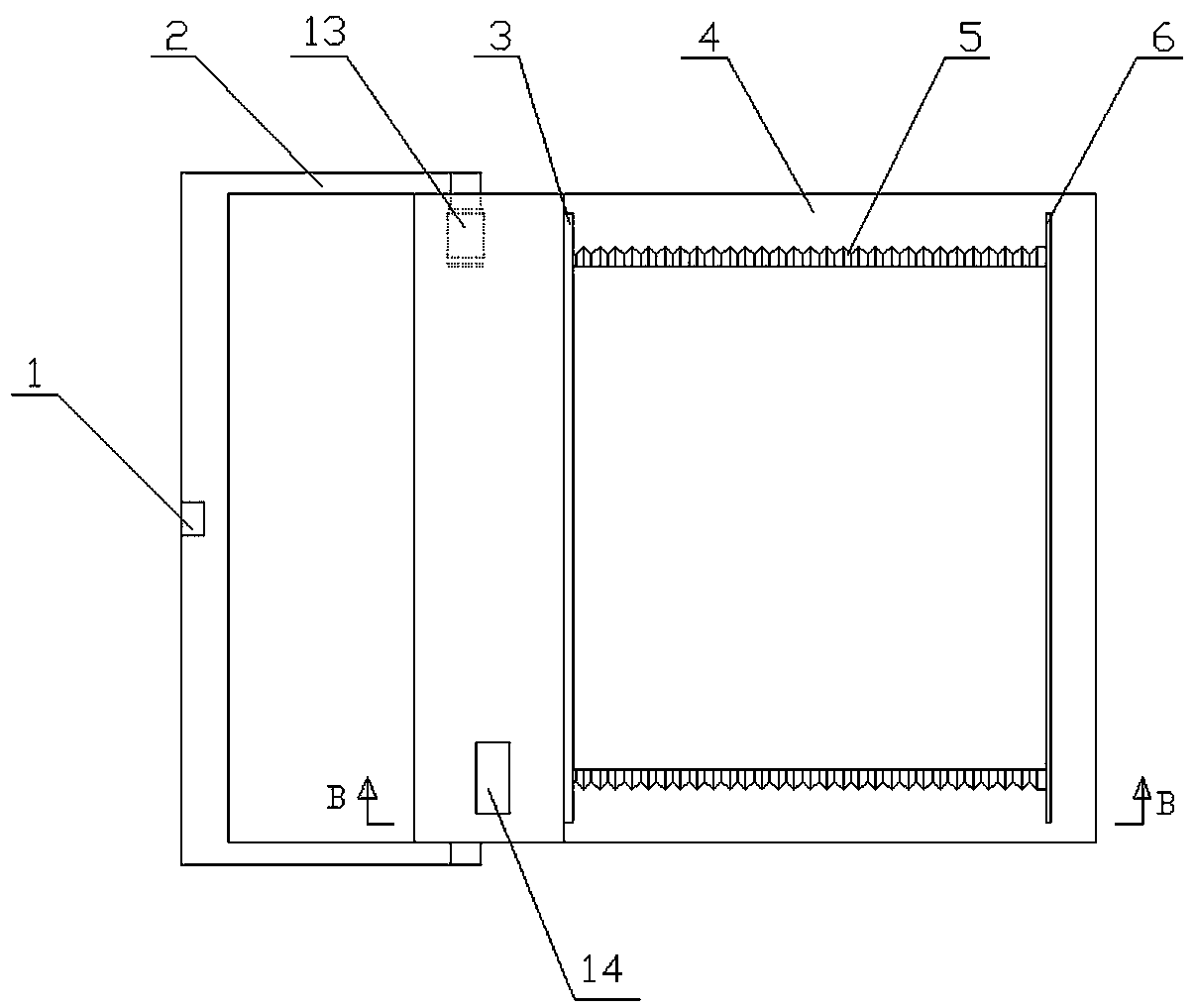 Telescopic safety fence for wireless charging transmitter of electric vehicle