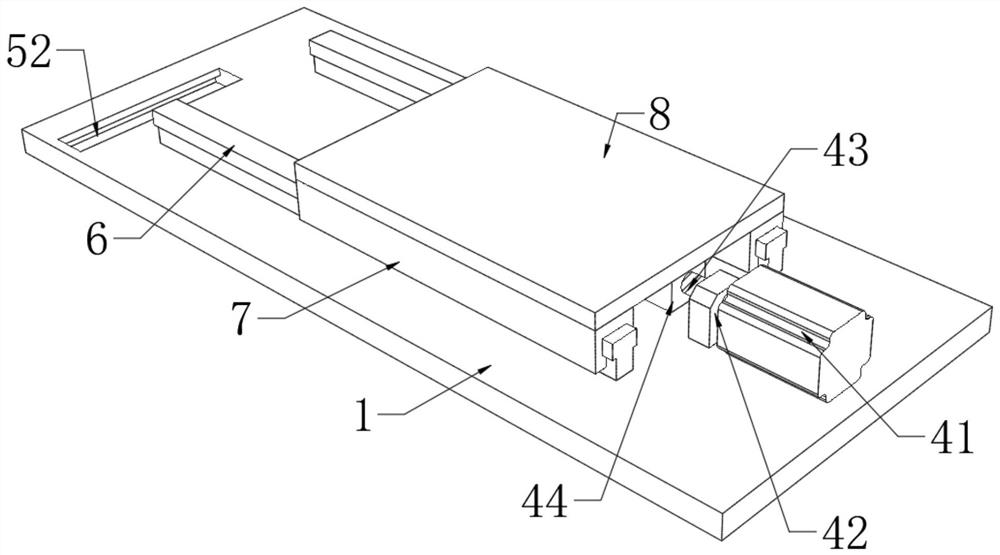 Centrifugal casting mold with inner convex casting and capable of realizing bidirectional movement