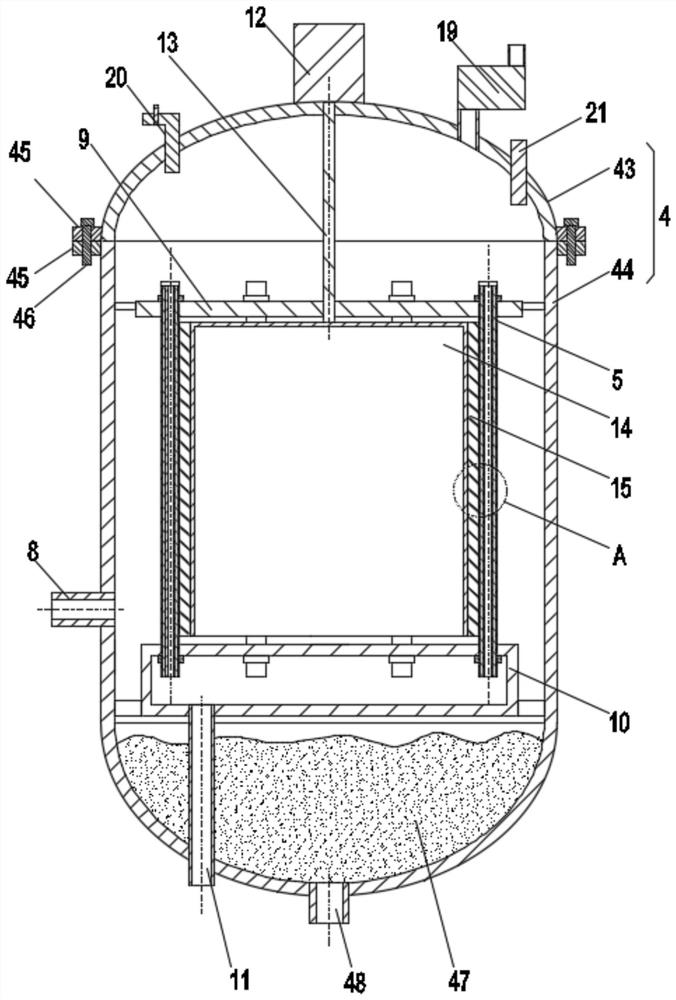 Oily wastewater treatment device