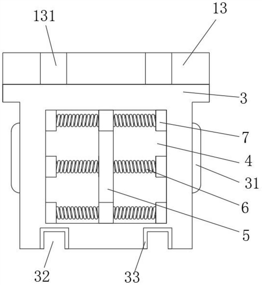 Aluminum-wood composite window with good impact resistance