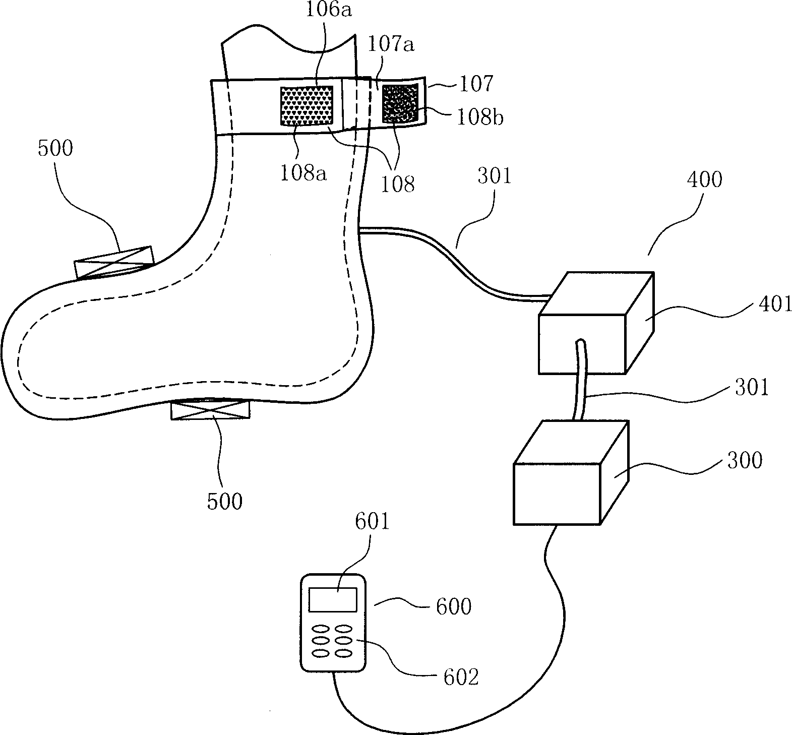 Inflating type foot circulation improving instrument