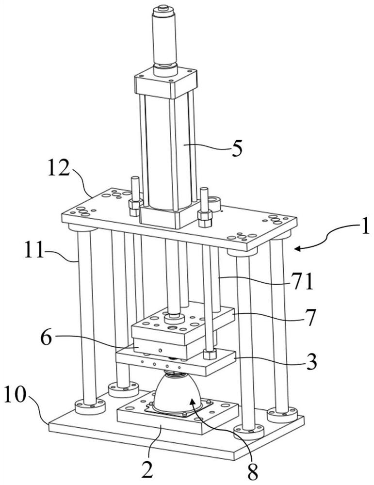 Lamp holder reflective bowl assembling device and assembling method