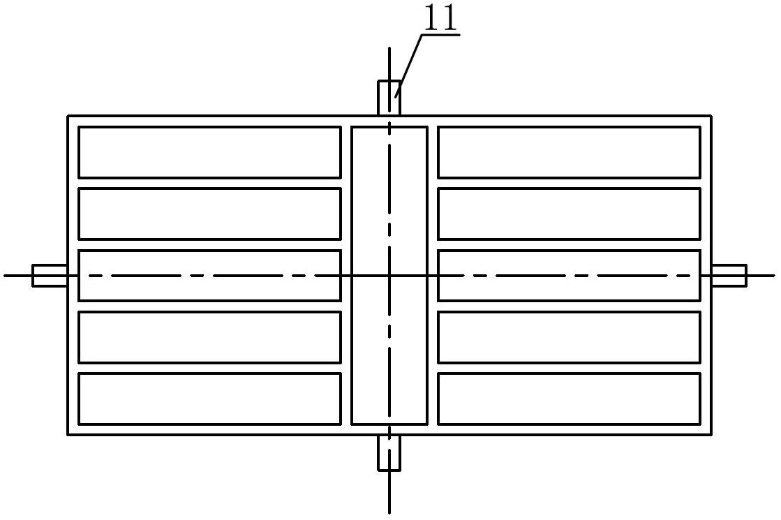 Upper cover of mixing and transporting device for high-flowability asphalt mixture