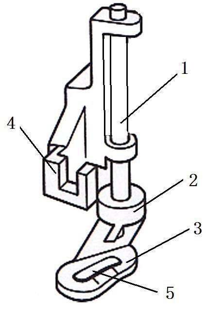 Quilting seam pressing foot and method of using quilting seam pressing foot