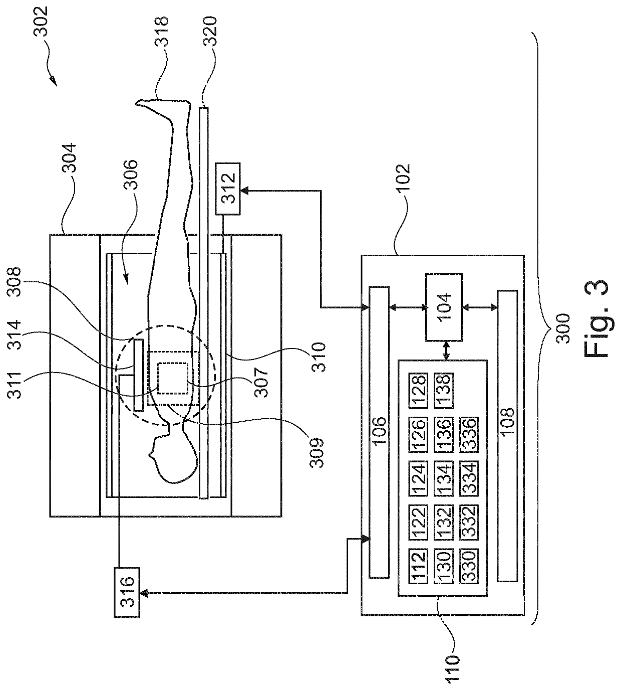 Correction of magnetic resonance images using simulated magnetic resonance images