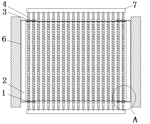 Flue gas baffle device inside horizontal waste heat boiler