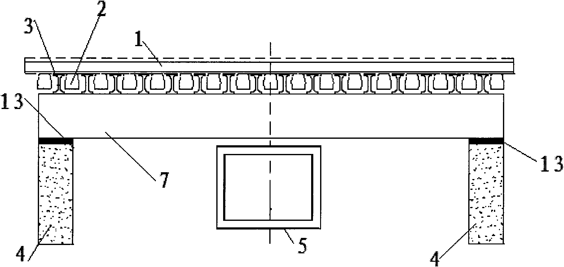 Existing line transverse lifting strengthening method and structure