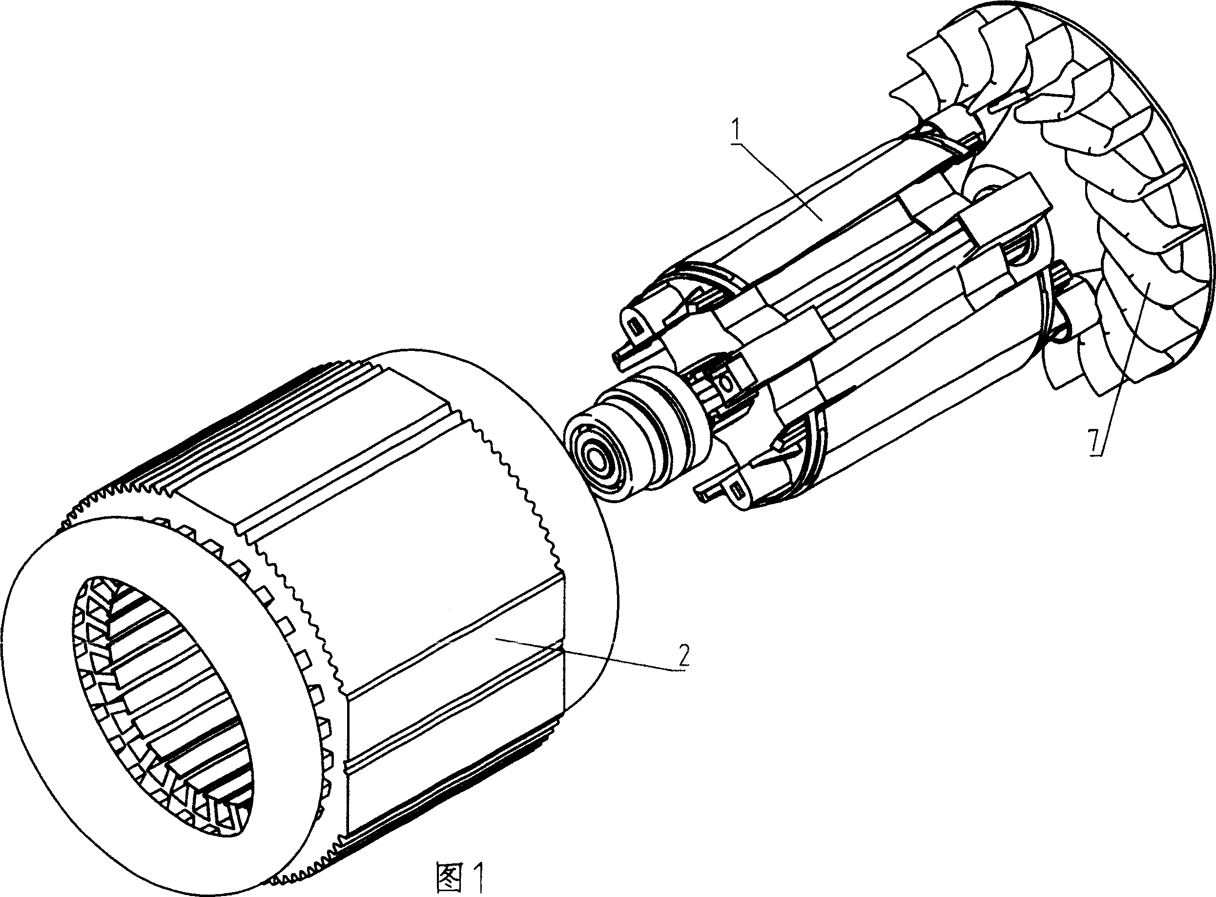 Small-sized dipolar single-phase generator