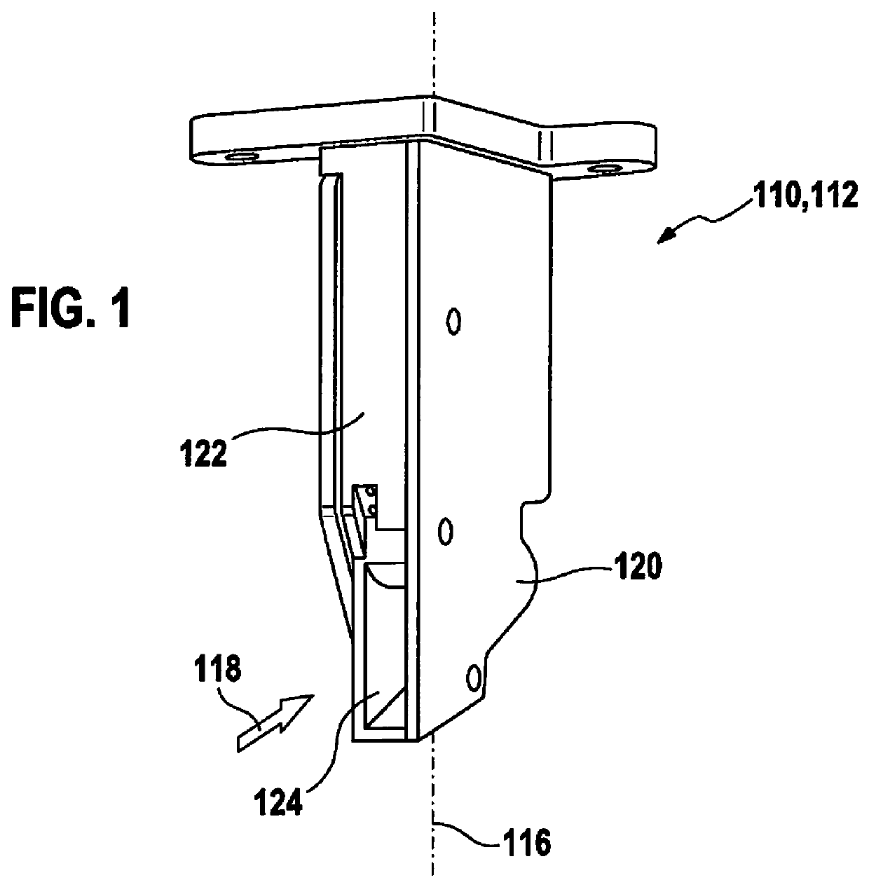 Pressure based flow sensor element having a pressure sensor and ribs positioned in the flow passage