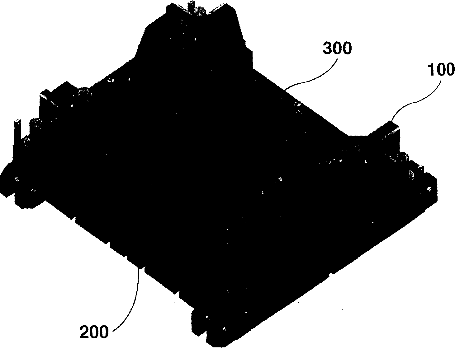 Hydro forming apparatus for making U-shaped products