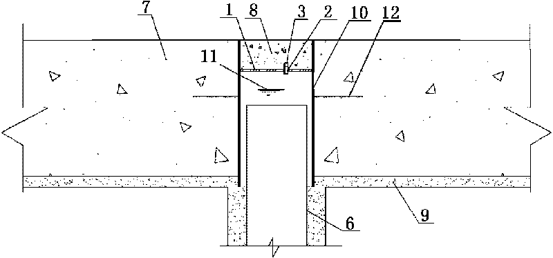 Rapid low-cost water level lowering well sealing device and construction method thereof