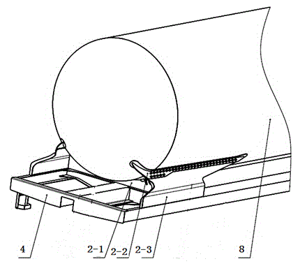 Railway tank car used for transporting organic chemical raw materials