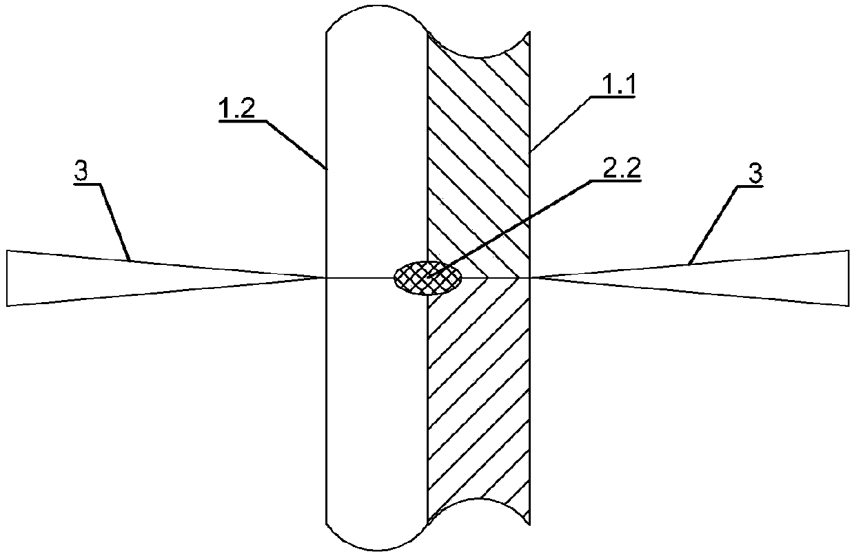 Full penetration welding method of double-sided laser titanium-steel clad plate based on transition layer control