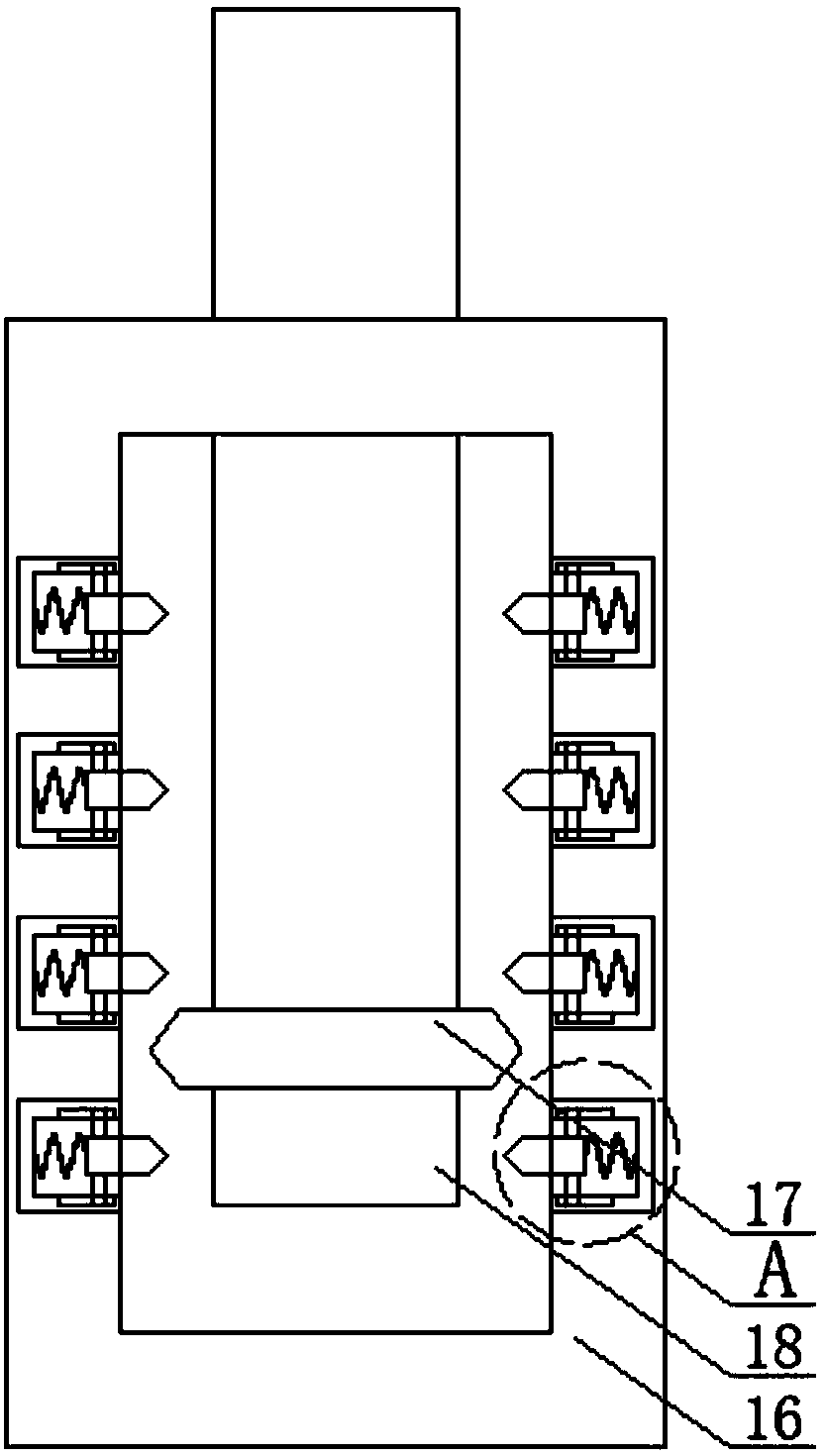 Voice data transmission device in intelligent microphone and transmission method thereof