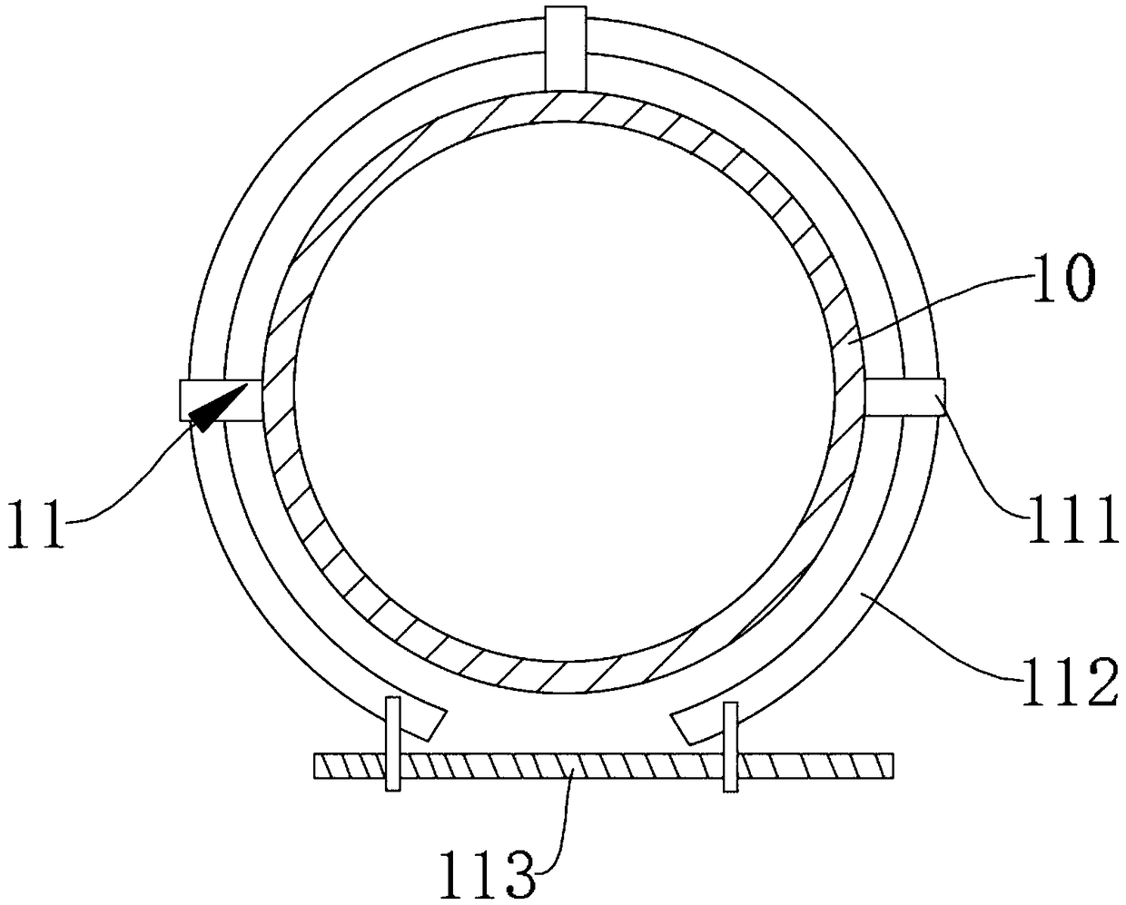 Multi-angle adjusting device for hardware product spraying gun muzzle