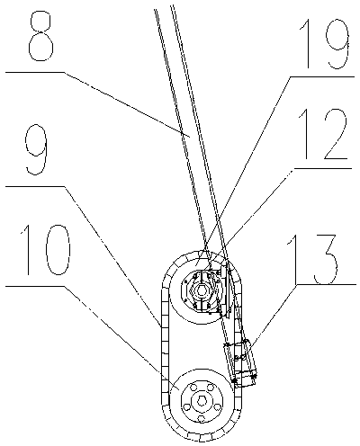 Chain driving reversing device and method of beam-pumping unit