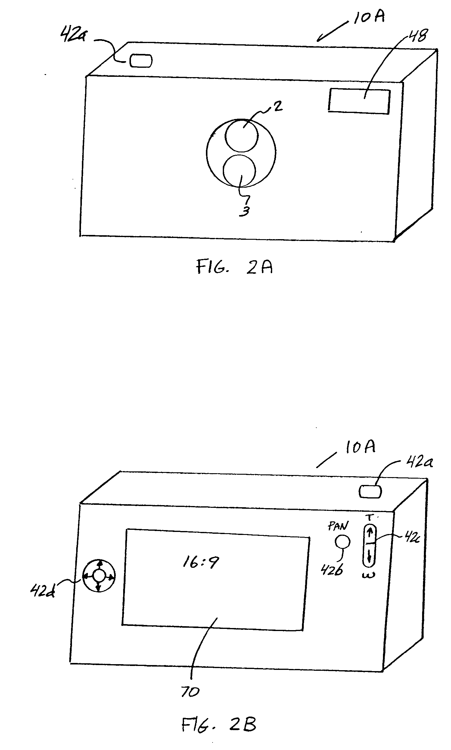 Camera phone using multiple lenses and image sensors to provide an extended zoom range