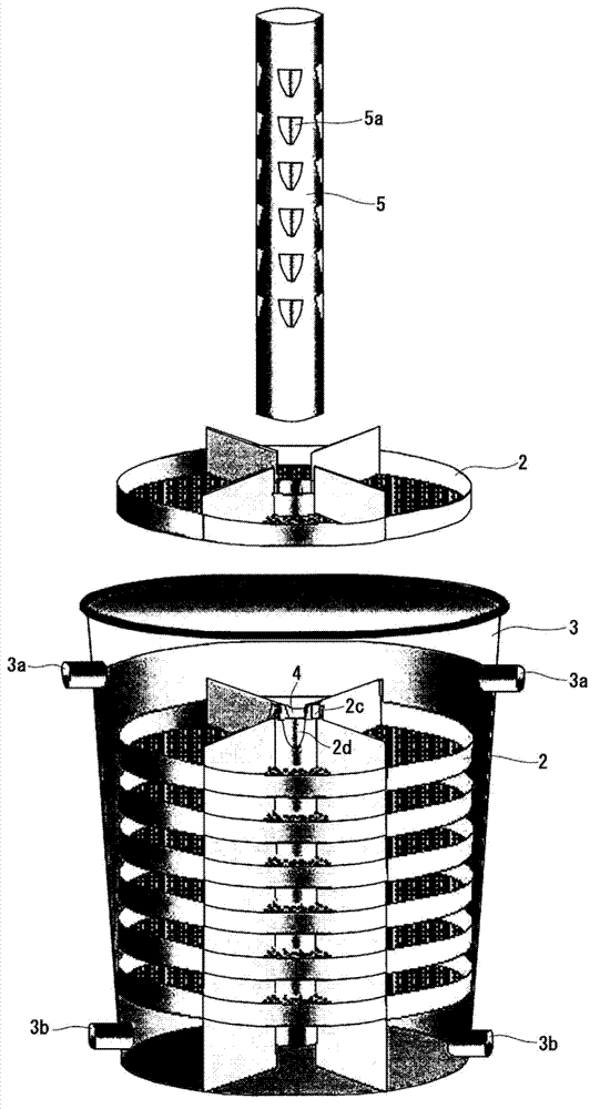 Device for farming benthic organisms such as bivalves