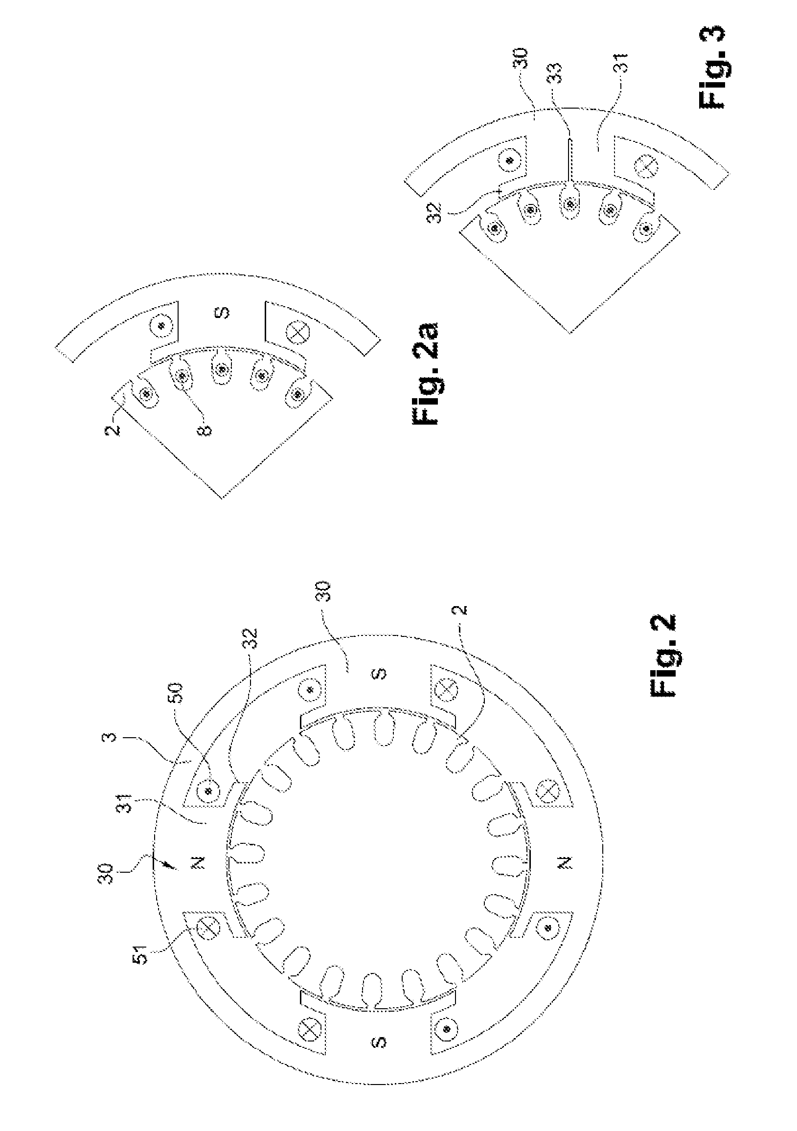 Electric rotating machine with salient poles