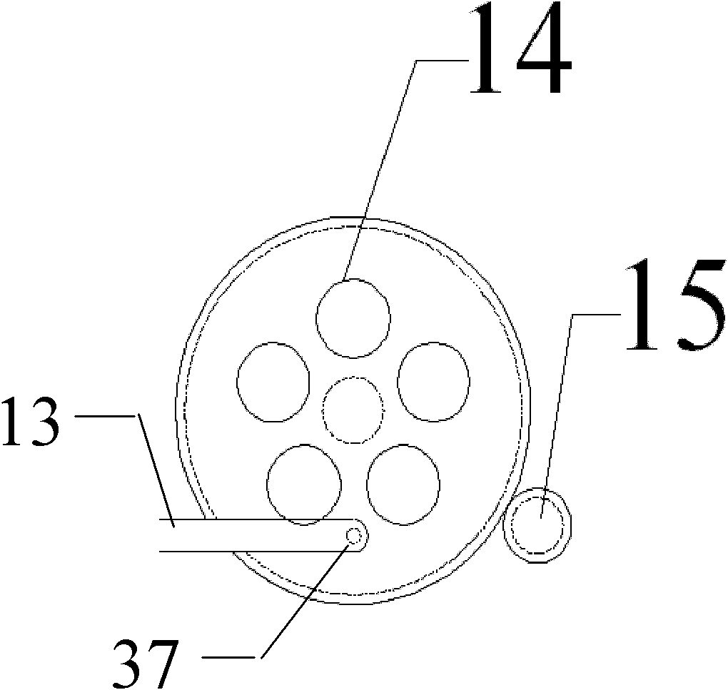 Tracking control device of solar condensation photovoltaic power generation mirror field