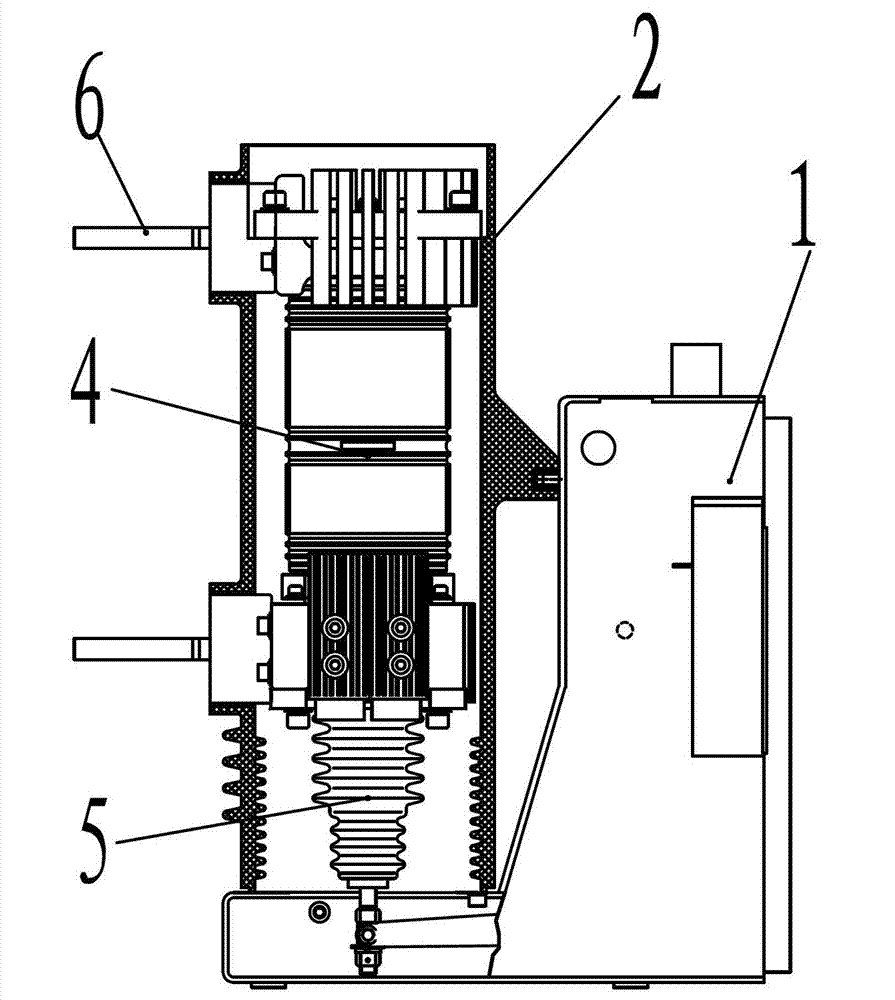 Intelligent low-voltage vacuum circuit breaker