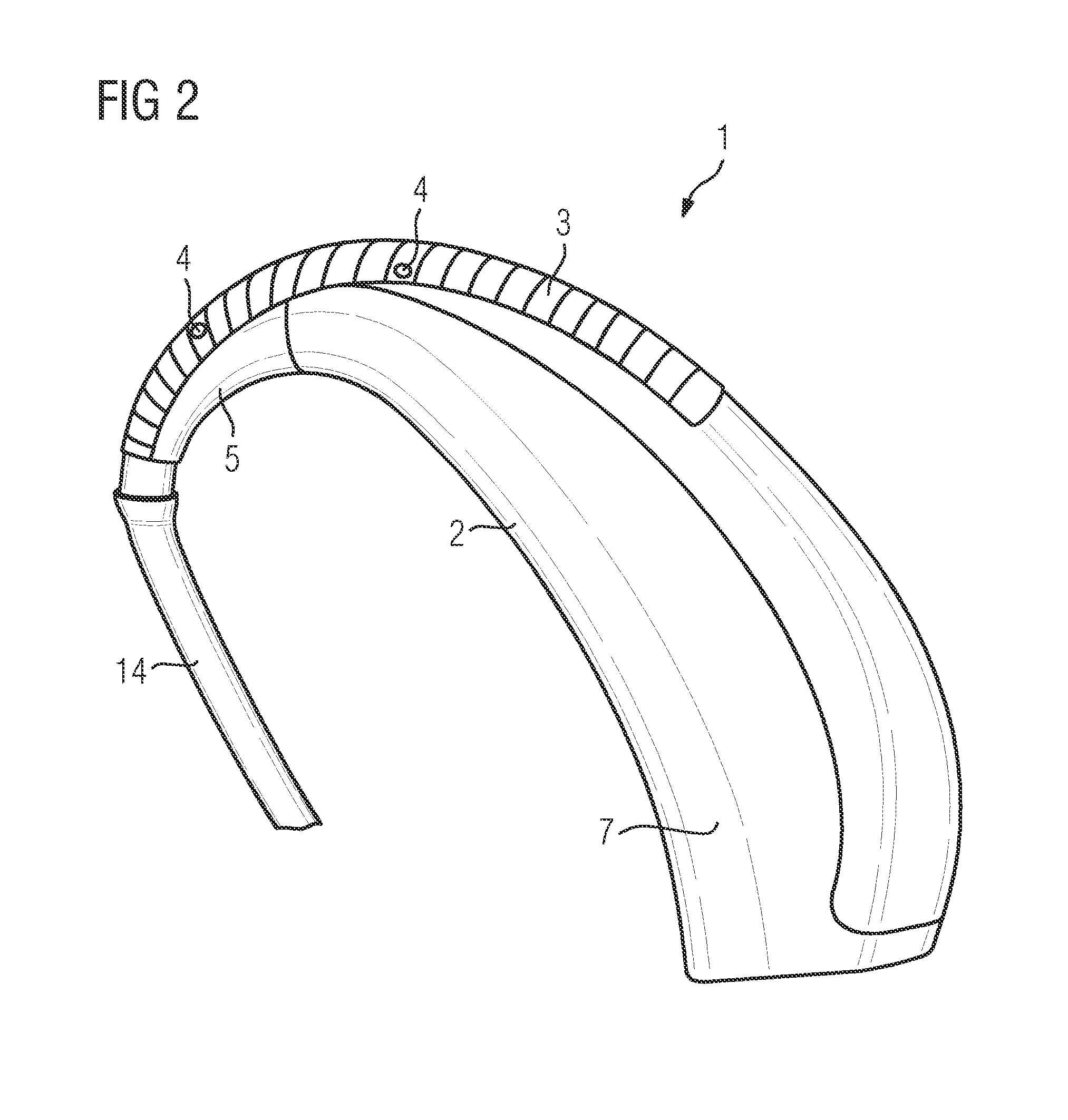 Hearing device with reduced acoustic wind sensitivity