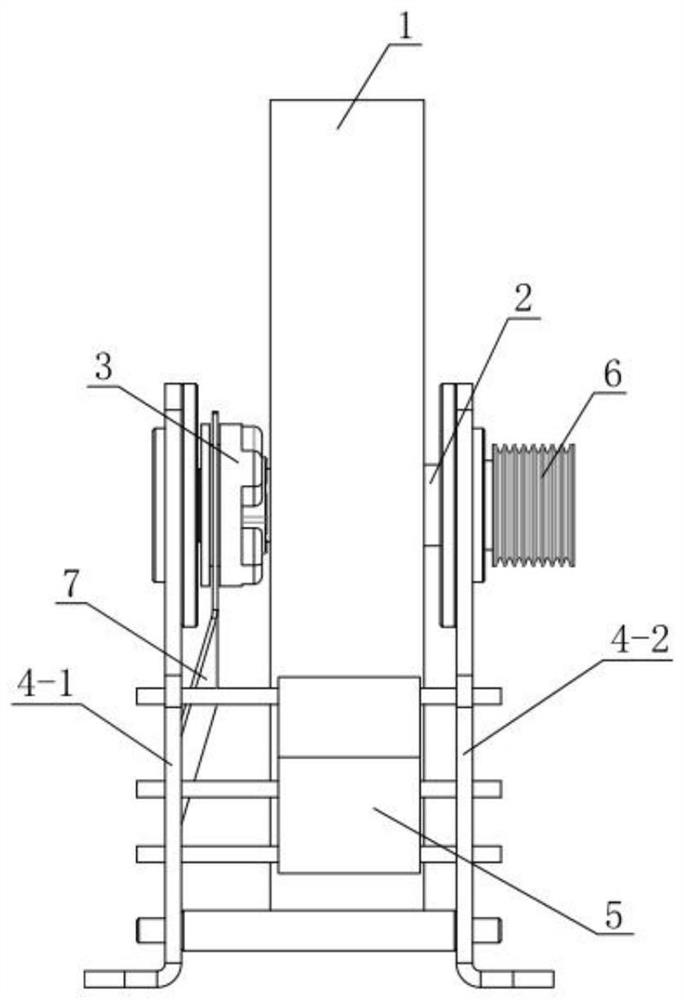 A kind of one-way two-way flywheel and its adjustment system